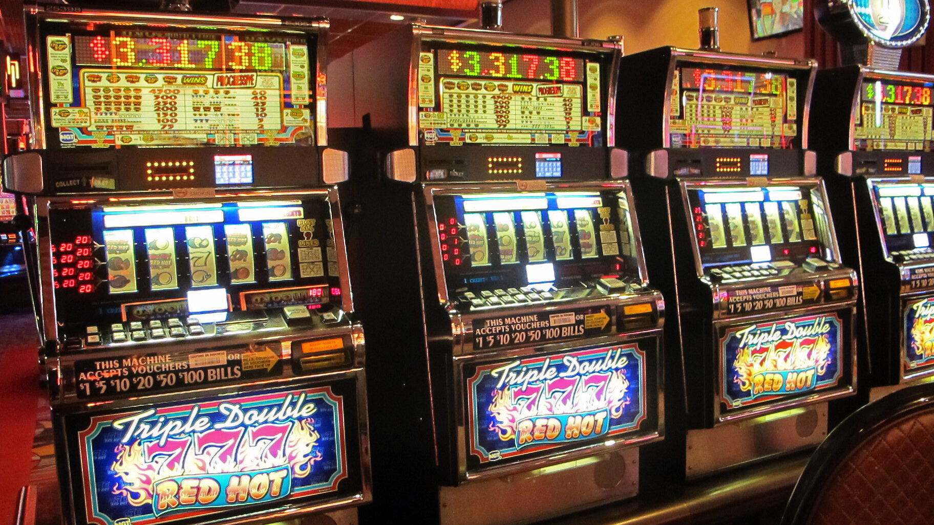 You are currently viewing What Causes A Slot Machine to Respin?