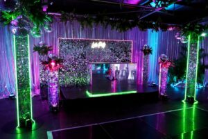 Read more about the article Neon Signs to Set the Ideal Scene for a Party